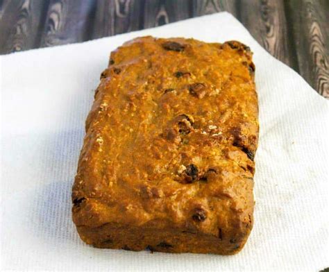 Cinnamon Raisin Banana Bread {combination Of 2 Favorite Breads}