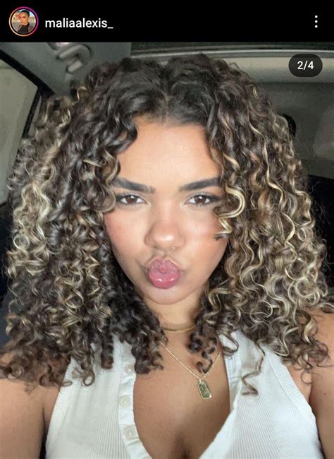 Pin On Hair Goals Highlights Curly Hair Curly Hair Styles Blonde Highlights Curly Hair