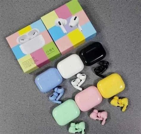 COLOUR PRO EARBUDS at Rs 165/piece | Apple Airpods in Mumbai | ID ...