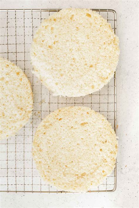 How To Make A Cake With Just Egg White