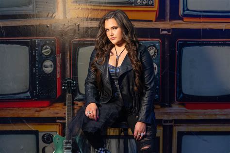 Kaitlyn Thomas: A dynamic voice in Australian country music - Sunburnt