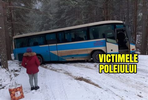 Un Autobuz A Derapat Din Cauza Ghe Ii Pe Un Drum Din Buz U Reporter