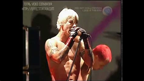 Red Hot Chili Peppers Under The Bridge Live At Big Day Out 2000 Youtube