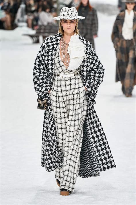 Chanel Fall 2019 Ready-to-Wear Collection