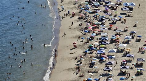 Praias Do Paran T M O Boletim De Balneabilidade Do Ver O