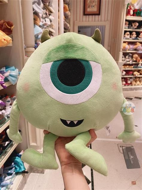 Mike Wazowski Hands And Feet