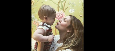 Photo Drew Barrymore a partagé une adorable photo avec sa petite