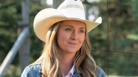 Who Plays Amy Fleming In Heartland Meet Amber Marshall