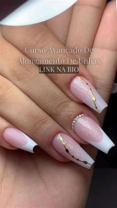 Pin de Escola Designer de Unhas em Pins criados por você Unhas