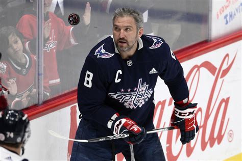 Alex Ovechkin Can Beat Wayne Gretzkys Goal Record In 2024 25