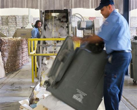 Witness Shredding Royal Document Destruction