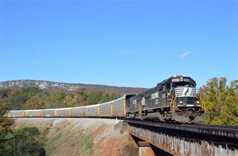 Ns Sd E Ns Eastbound Intermodal Train Flickr