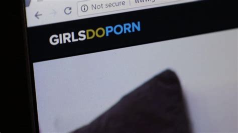 Girlsdoporn Cameraman Pleads Guilty To Conspiracy To Commit Sex