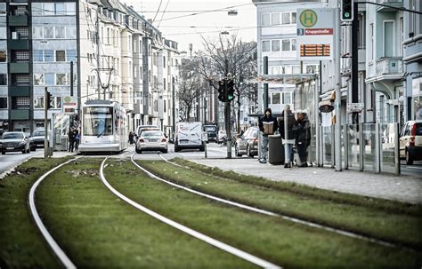 Düsseldorf Straßenbahnen fahren bald nur noch mit Ökostrom