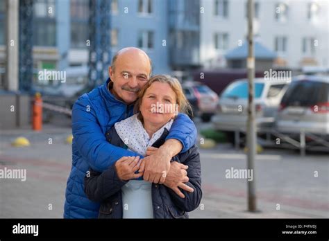 Mature Lovers Hi Res Stock Photography And Images Alamy
