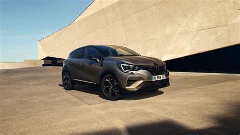 Captur E TECH Full Hybrid Plug In Hybrid Renault