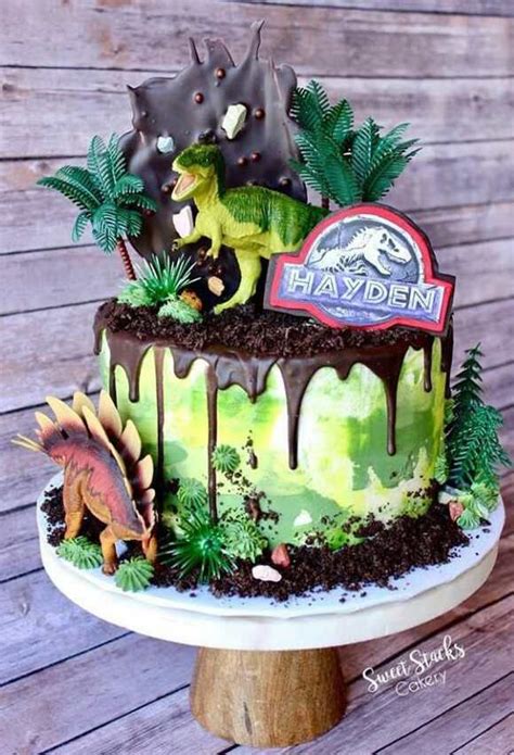 Pin By Olja Lft On Geb In Dinosaur Birthday Cakes Dino