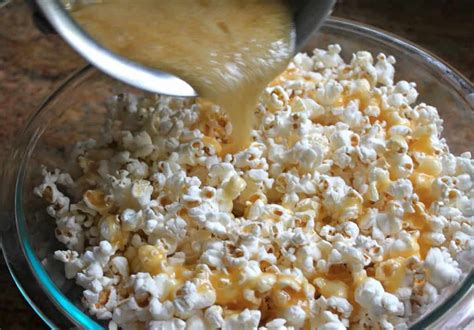 Caramel Crunch Popcorn - Christina's Cucina