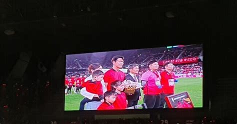 한국 축구 역사에 이름 올렸다기적의 수비수 김영권 센추리 클럽 가입