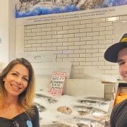 Seattle: Pike Place Market Seafood Tasting Tour | GetYourGuide