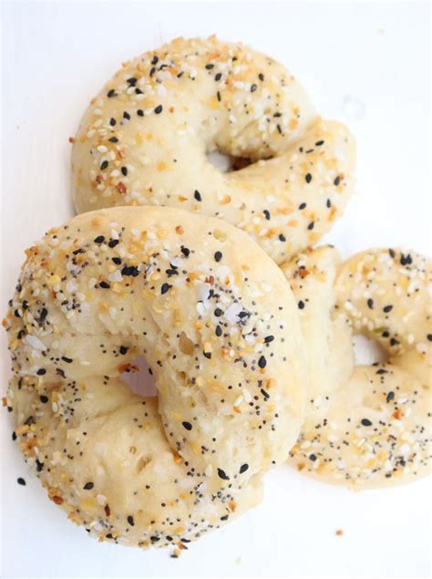 2 Ingredient Friendly Weight Watchers Bagel Recipe 3 Smartpoints Freestyle Slap Dash Mom