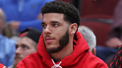 Bulls Lonzo Ball Reveals He Had Another Rare Knee Procedure A