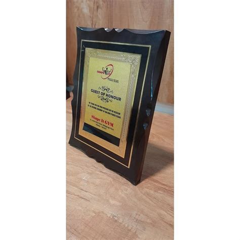 Brown Wooden Trophy Plaques For Appreciation Award Shape Rectangular