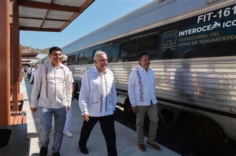 Aborda Amlo Primer Tren De Pasajeros Del Istmo De Tehuantepec