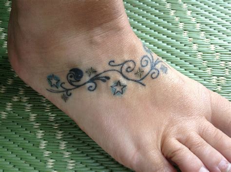 Yin Yang Star Foot Tattoo Star Foot Tattoos Foot Tattoo Tattoos