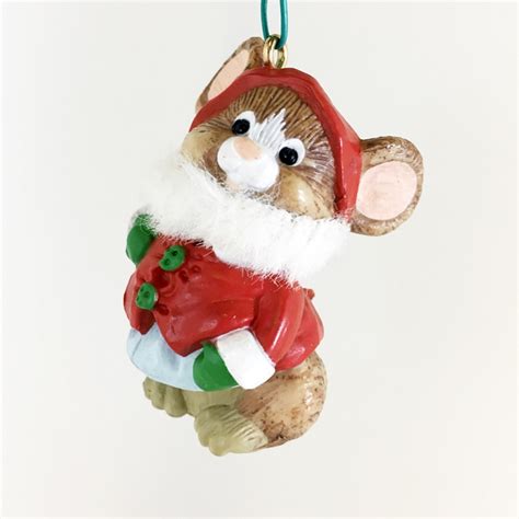 1984 Santa Mouse Hallmark Keepsake Ornament 450QX433-4