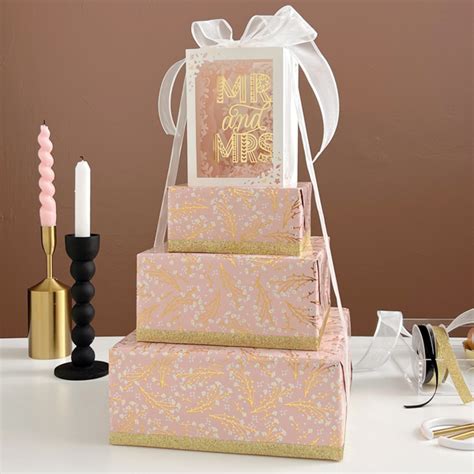 7 Gorgeous Wedding T Wrapping Ideas Hallmark Canada