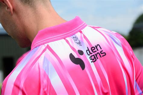 Lincoln City Fc 🇺🇦 On Twitter 😉 Looking Pretty In Pink Lads ️