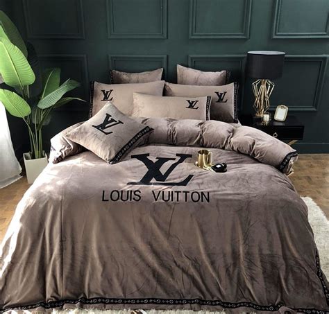 Gucci Louis Vuitton Bed Set