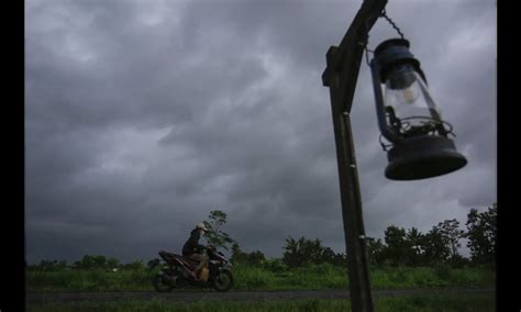 Rekayasa Cuaca Akan Kurangi Intensitas Hujan Di Jateng