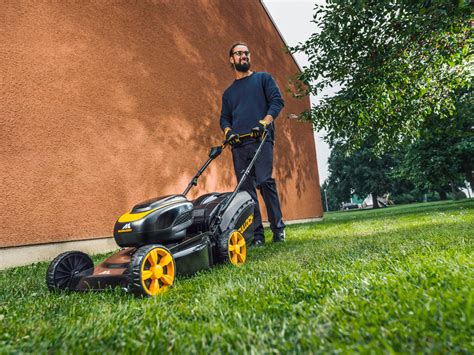 Cómo elegir cortacéspedes Leroy Merlin