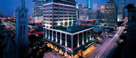 Hotels Near George R. Brown Convention Center | The Westin Houston Downtown