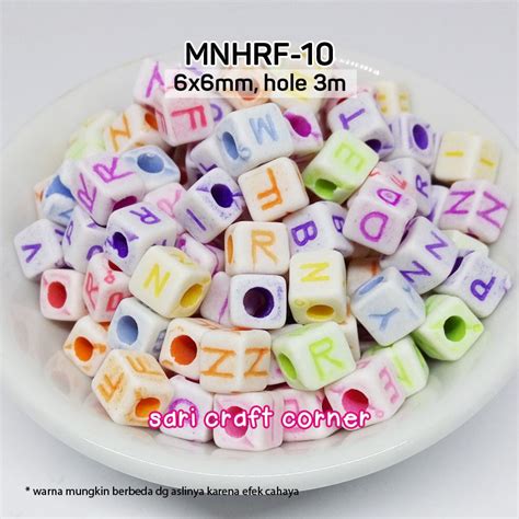 Jual Manik Huruf Putih Warna Kubus Kotak Mm X Shopee Indonesia