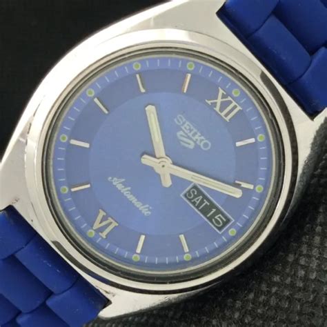 VINTAGE SEIKO 5 AUTOMATIC 7009A JAPAN MENS DAY DATE BLUE WATCH 608g