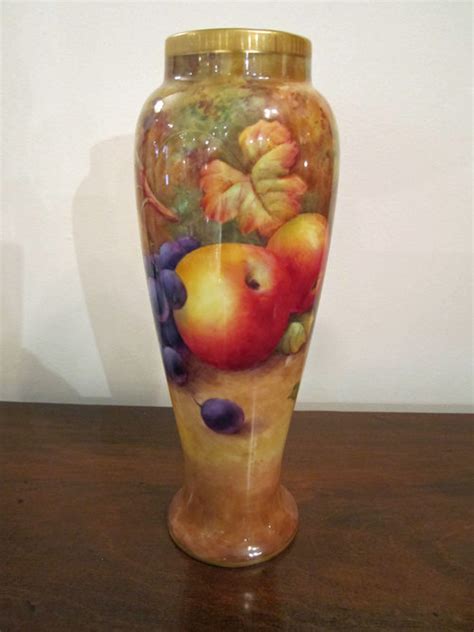 Antiques Atlas Royal Worcester Fruit Vase 1939