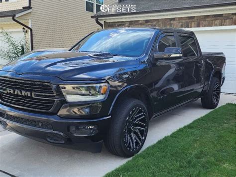 2019 Ram 1500 With 22x10 19 TIS 554BM And 285 45R22 Goodyear Eagle