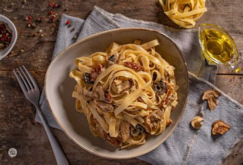Паста със сушени манатарки от MateKitchen