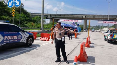 Ada Juta Kendaraan Lintasi Jalan Tol Astra Infra Selama Libur