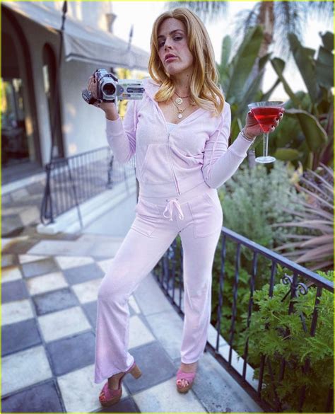 Busy Philipps Her Daughter Dress As Regina George Her Cool Mom For