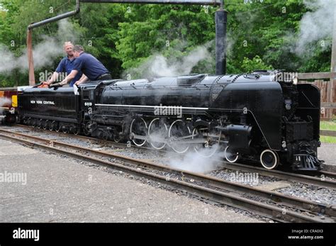 A Miniature Steam Locomotive At Stapleford Railway Uk Stock Photo Alamy