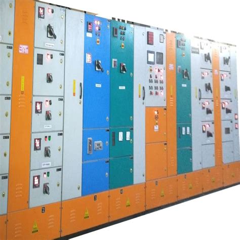 Three Phase MCC Electrical Control Panel 380V IP Rating IP55 At Rs