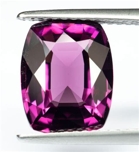 No Reserve Intense Purplish Pink Spinel 3 67 Ct Catawiki