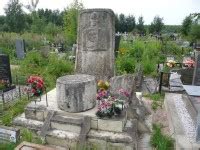 Памятник Юрию Кнорозову, Санкт-Петербург