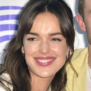 Elizabeth Henstridge Lil Henstridge Nude Leaks OnlyFans Photos FapGeek