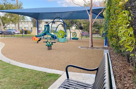 Lamanda Park Library Pocket Park Recwest Outdoor Products