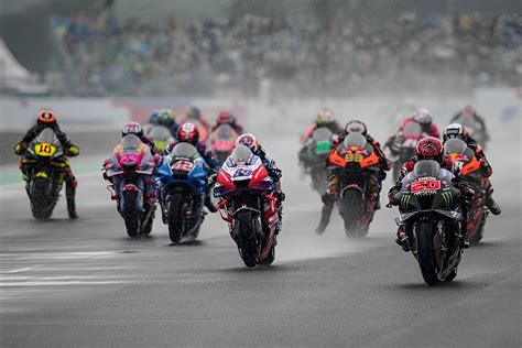 Jumlah Penonton Motogp Mandalika Naik Tipis Dibanding Tahun Lalu